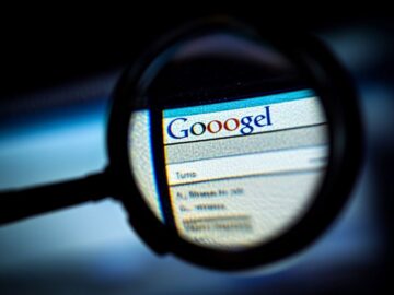 Comment effectuez une recherche sur Google ou saisissez une URL efficacement ?Comment installer un émulateur iOS pour PC : guide étape par étape