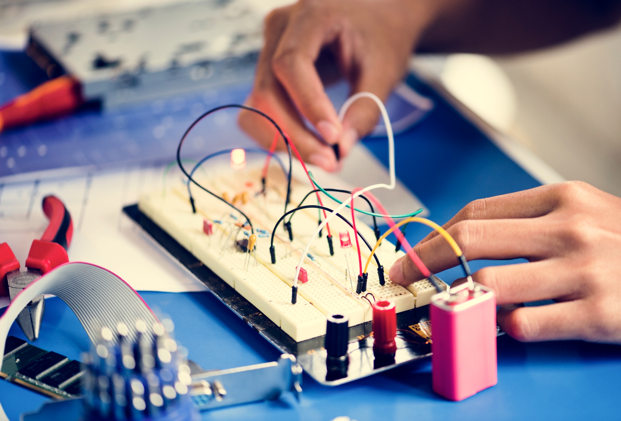 ligne d'alimentation breadboard